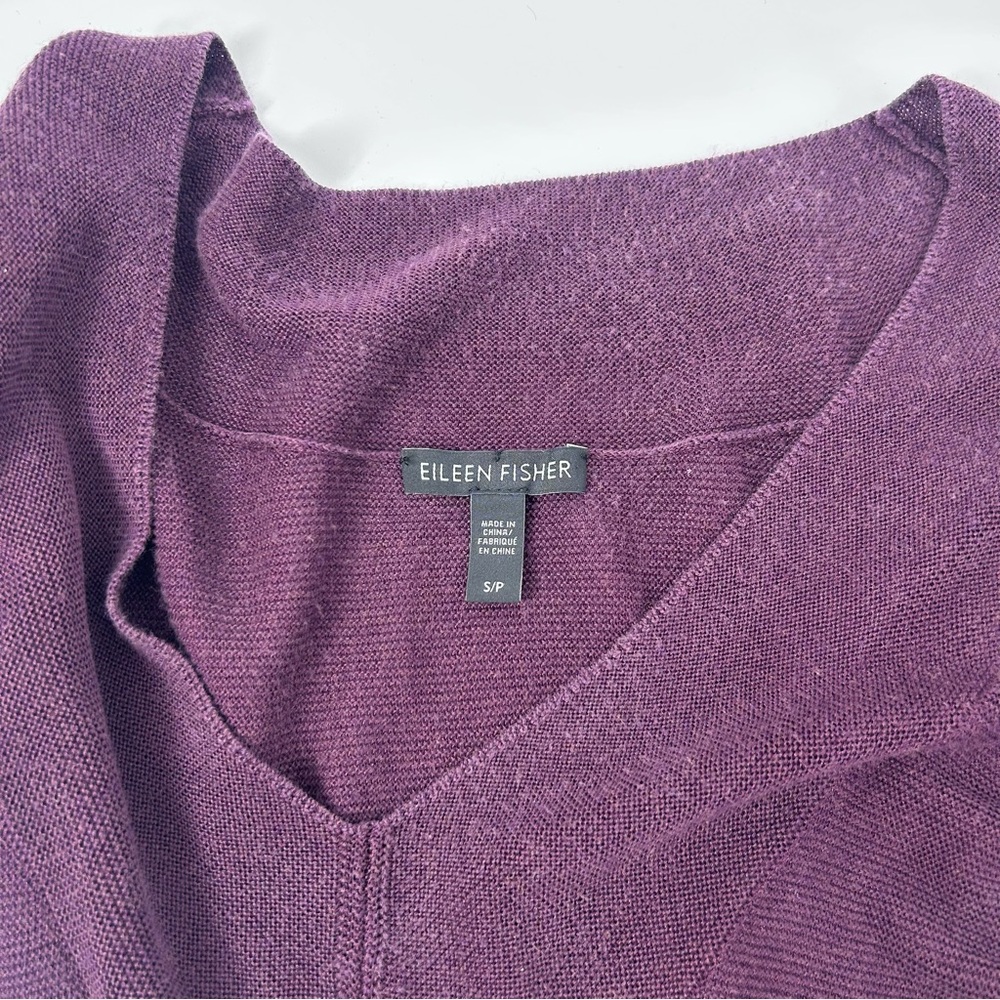Eileen Fisher Plum V Neck Knit Sweater Minimalist Slouchy Cozy Top Small - Picture 5 of 5